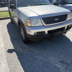 2003 Ford Explorer