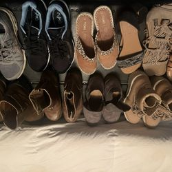 Woman’s Shoes