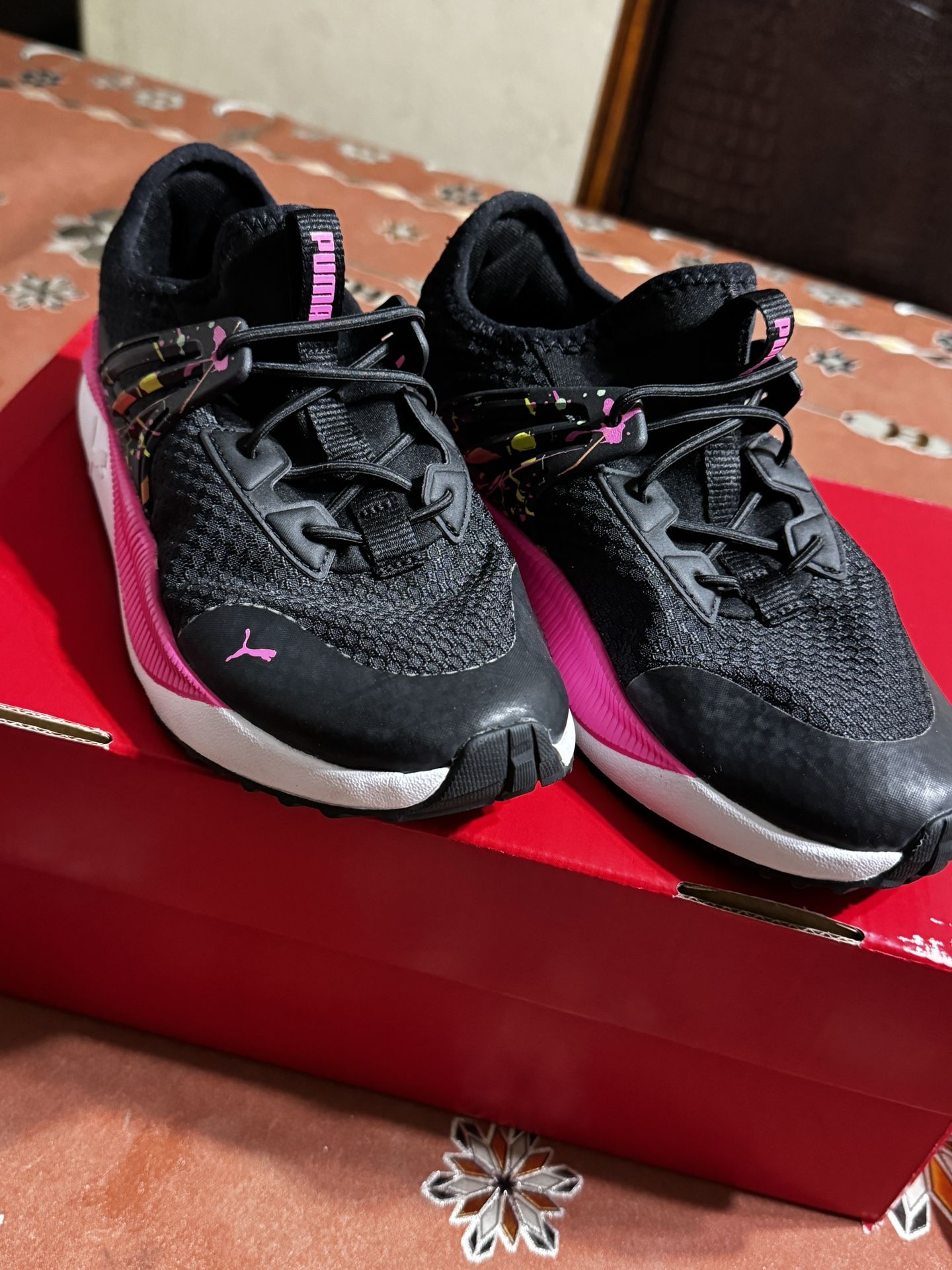 Puma Shoes size 2.5 Y