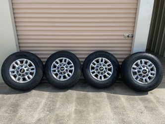 Rines 245/75 R17