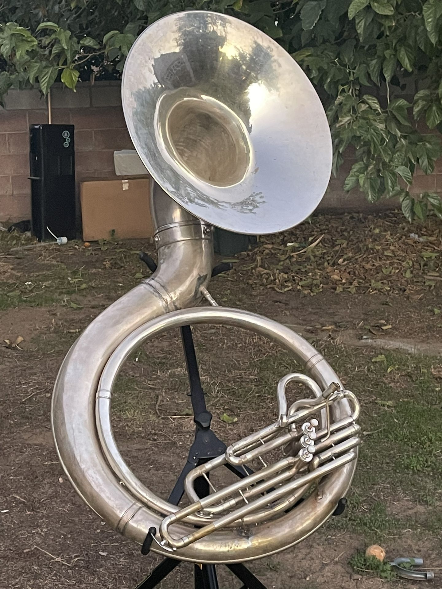 14k Sousaphone Tuba for Sale in Rialto, CA OfferUp