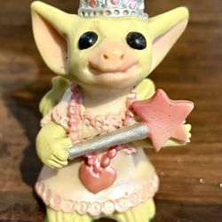 REAL MUSGRAVE HANDMADE POCKET DRAGON ORNAMENT PLAYING PRINCESS 2000 FIGURINE