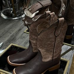 Botas Y Cinto Vaquero