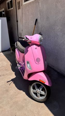 2010 Vespa LX50