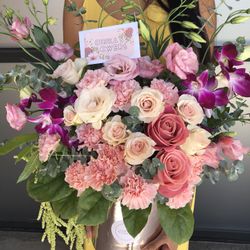 Flowers For Any Occasion 🌹