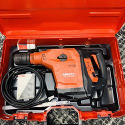 Hilti SDS-Max TE 70-ATC/AVR Gen 04 Electric Rotary Hammer Drill with Case
