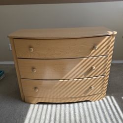 Brown 3- Drawer Dresser