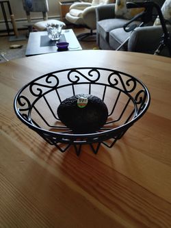 New Black Metal Fruit Bowl