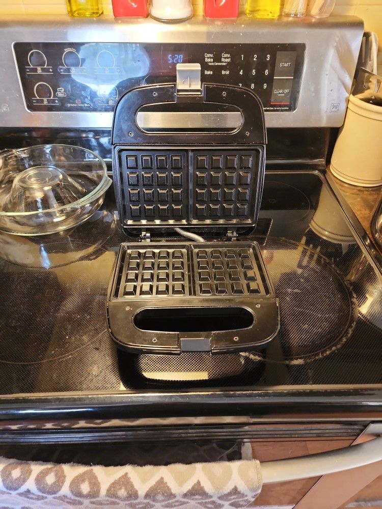 Rival Waffle Iron