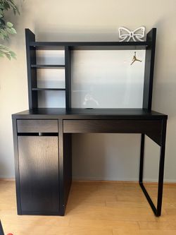 IKEA desk excellent condition