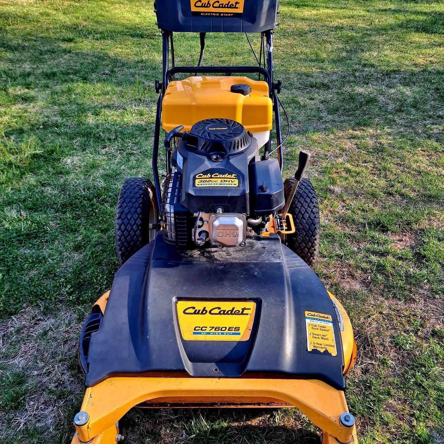 33 Cub Cadet Walk Behind Mower Cub Cadet CC 800 Wide Area Mower