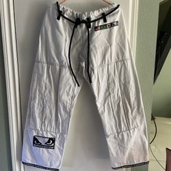 Pre Owner Good Condition A3,4,5 Martel Arts   SALE SALE $20  🍀