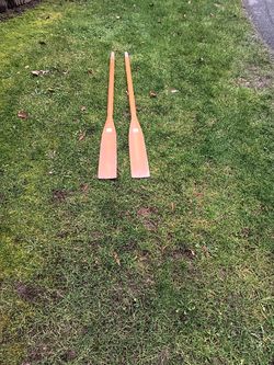 a pair of 6 foot wooden boat oars no oars locks Gull oar paddles