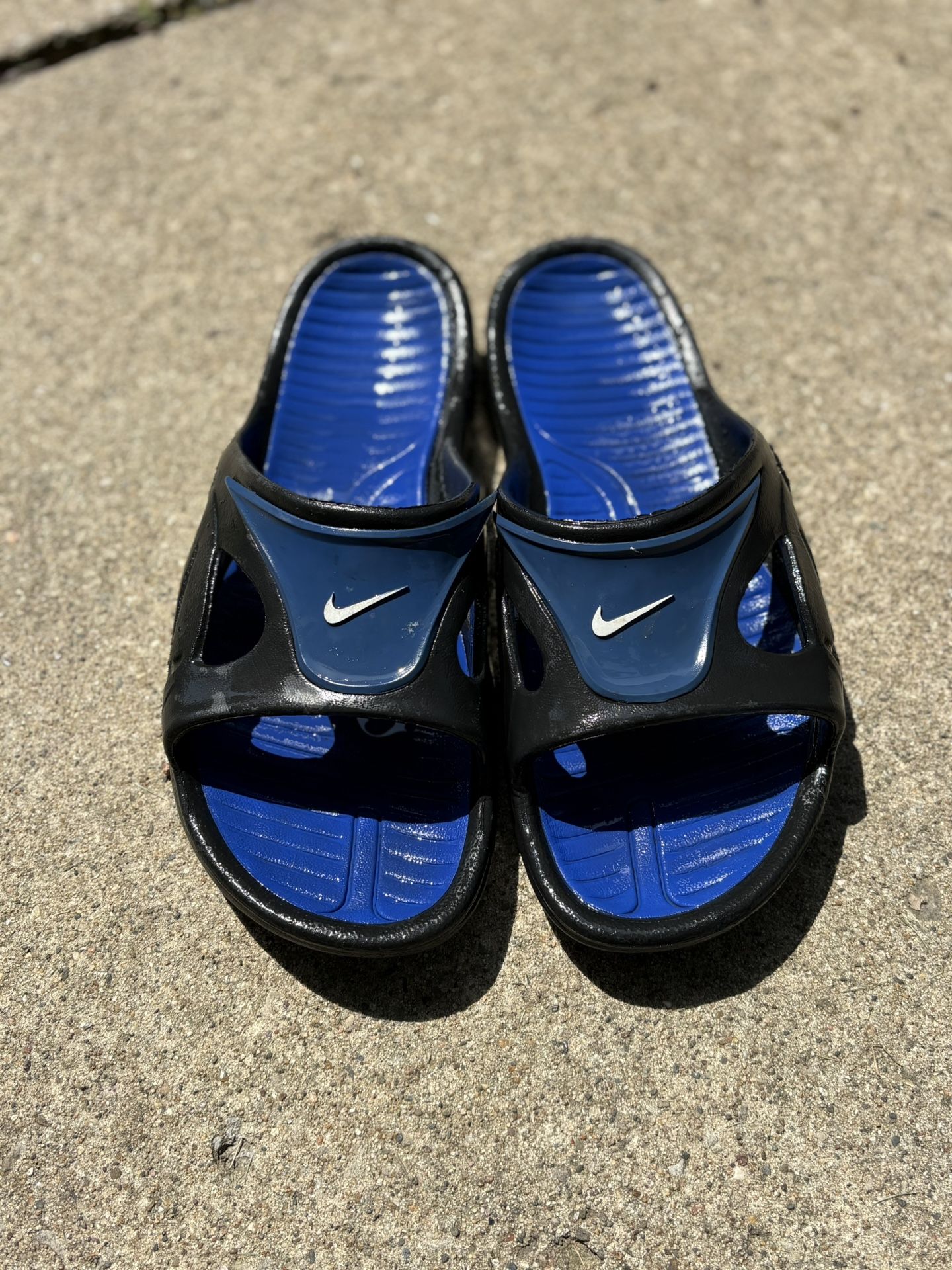 Nike First String Slides