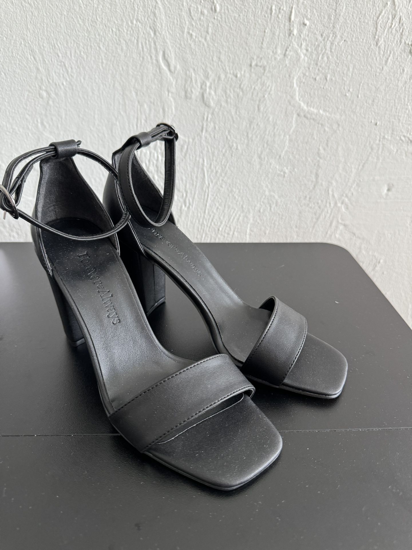 Black High Heel Sandals