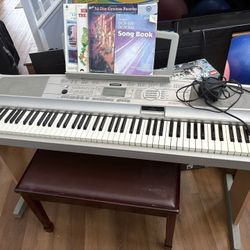 Yamaha DHX 500 Portable Grand 