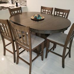 6-seater dining table convertible to 4-seater fabric in cedar color