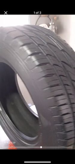 Two tires 🛞 255/60R/17