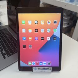 Apple iPad 8th Gen 32GB (Wifi + LTE)(Unlocked) - iOS 14.5.1