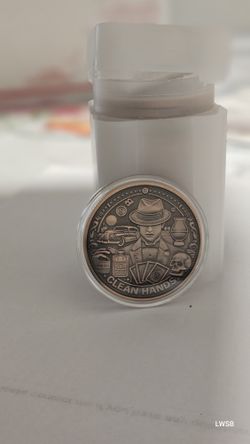 1oz Antiqued Copper Round .999 AVDP Al Capone Clean hand DIRTY MONEY 