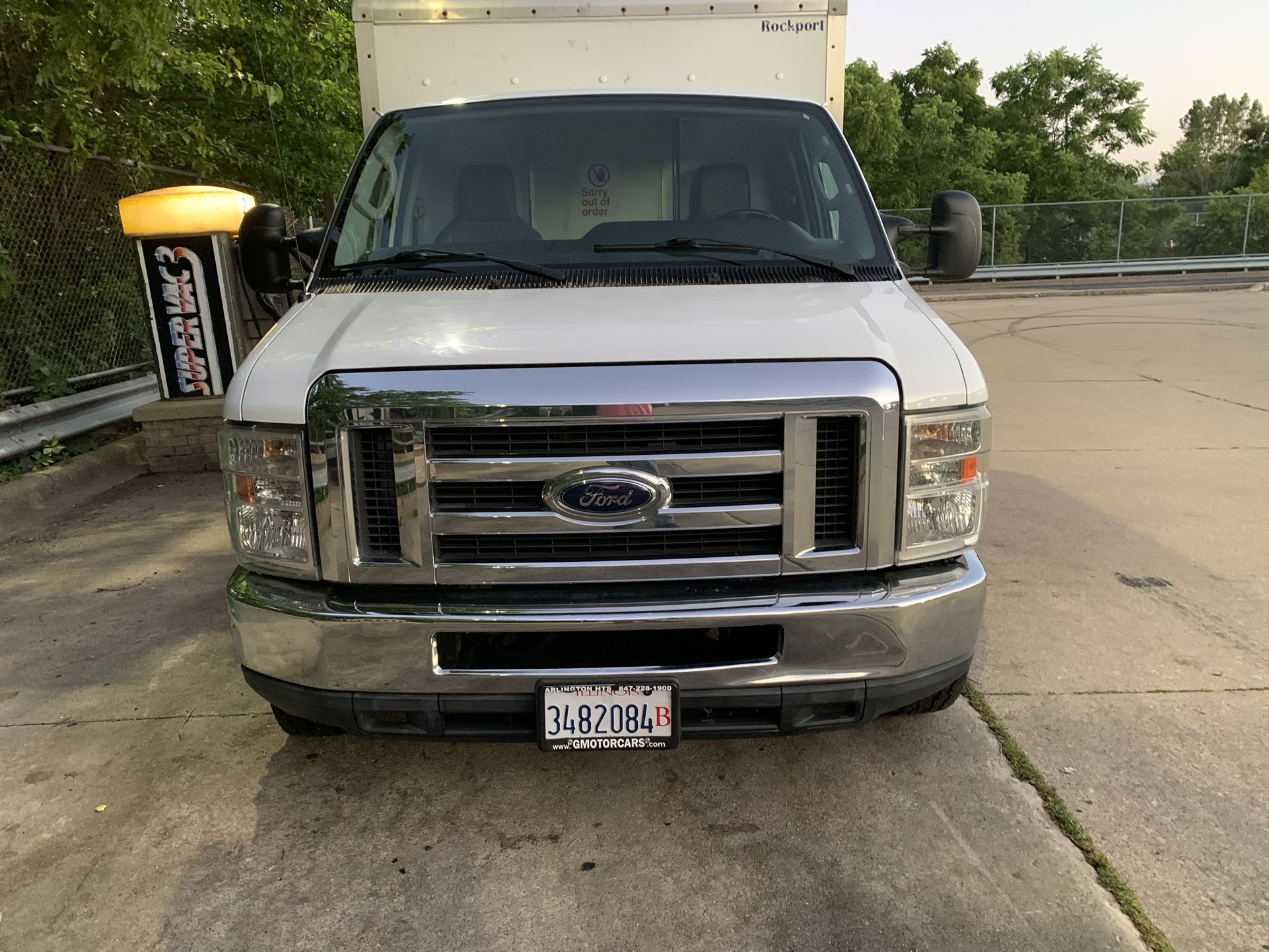2010 Ford E-350