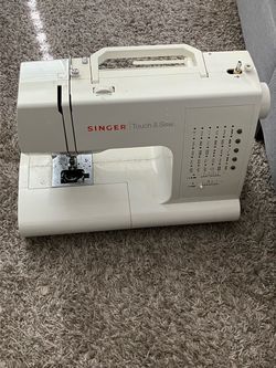 Singer Touch & Sew Sewing Machine – Clean Condition – Untested