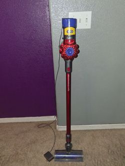 Dyson V8 Motorhead Origin Cordless Vacuum