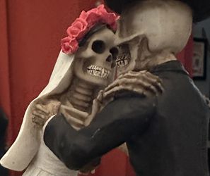Day Of The Dead Wedding Cake Topper Thumbnail