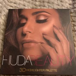 Huda Beauty Golden Sands 