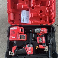 Milwaukee Hammer Drill Y Impact Cargador No Bateria 