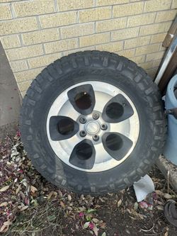 Nitto Ridge Grappler 255/70R18