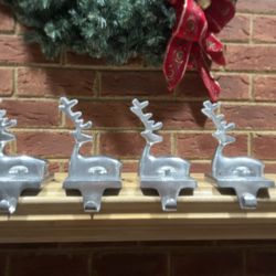 Reindeer Stocking Hooks