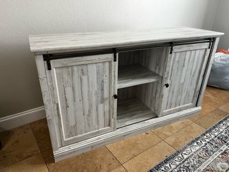 Tv console