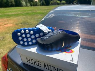 Nike mind slides !!! Selling for very cheap !!!