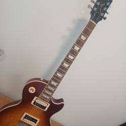 Gibson 2020 Traditional Pro5 Les Paul In Dead Mint Condition..$2200