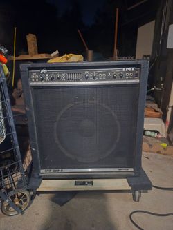 Peavey TNT 115 S 200 Watt Combo Amplifier