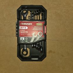 Husky 8- Piece Racheting Wrench Set