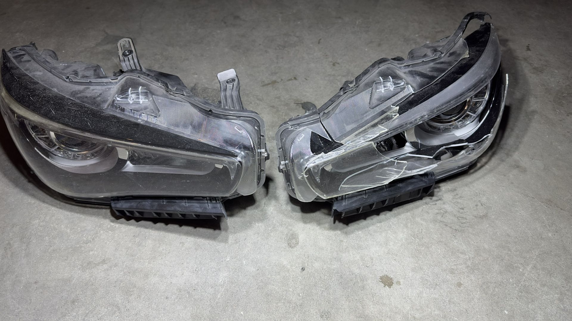 Infiniti Q50 OEM Front Headlights