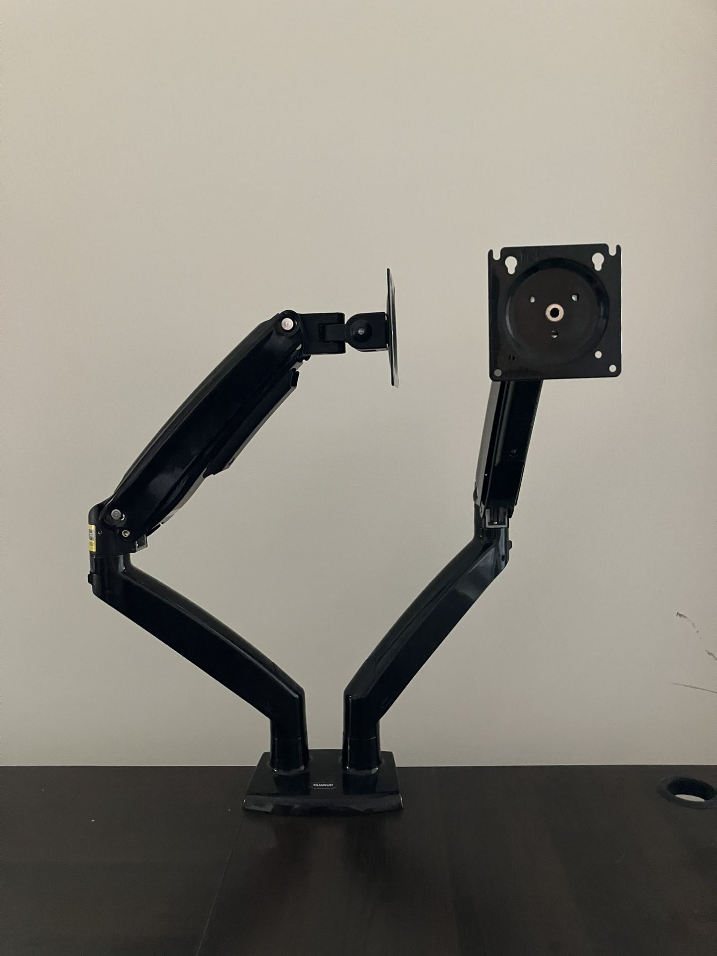 Dual Monitor Mount