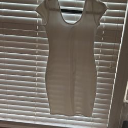 Fashion Nove white dress m-l