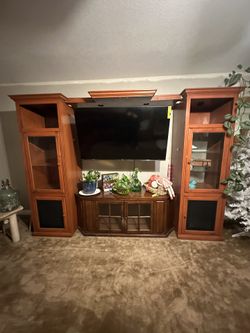 Entertainment Center With Table 