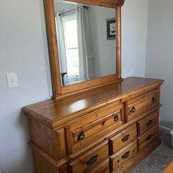 Bedroom set