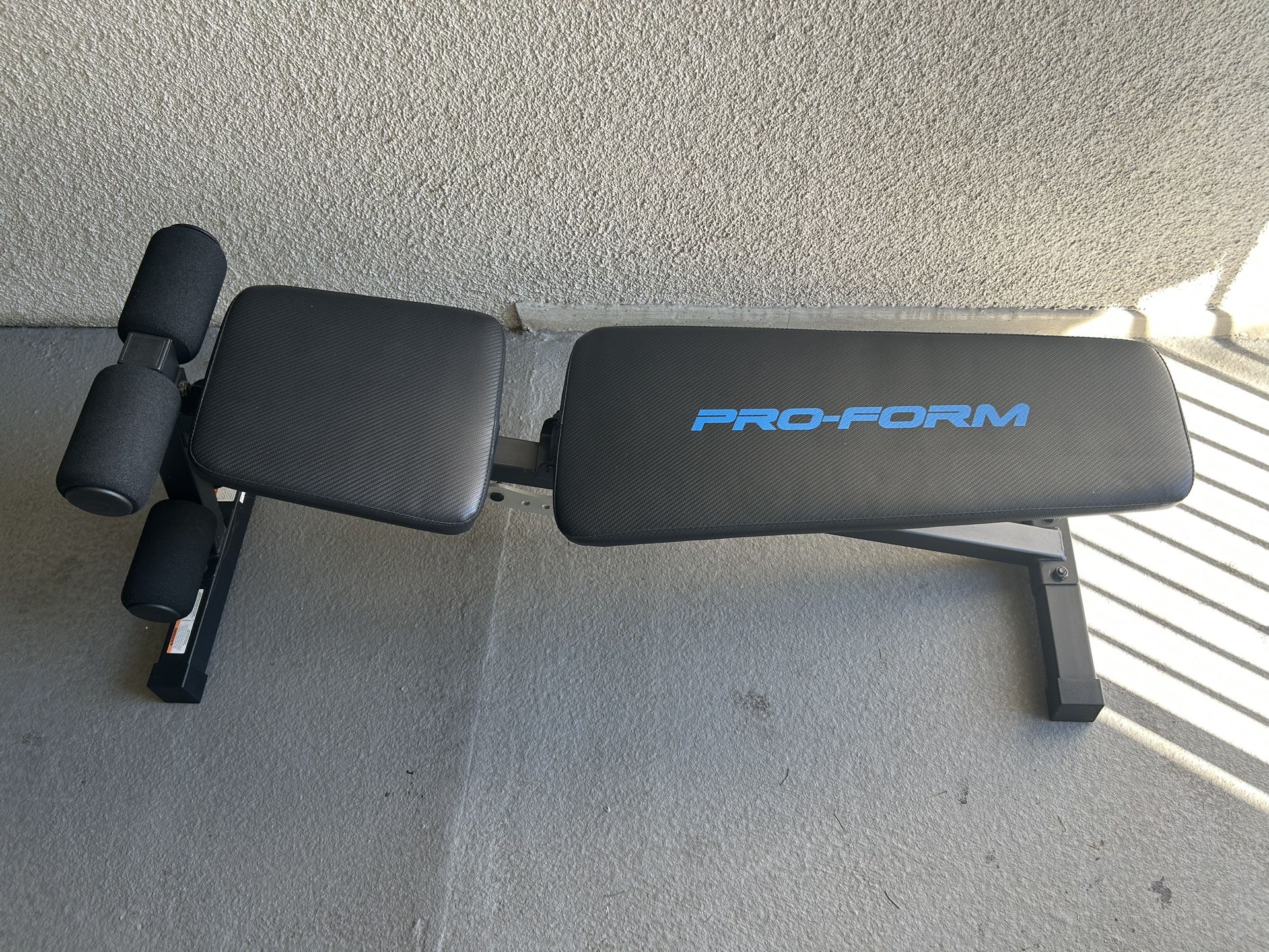 Adjustable Gym Bench 