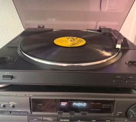 Sony PS-LX300USB Turntable — contacts and belt cleaned, new stylus. Plug and play!