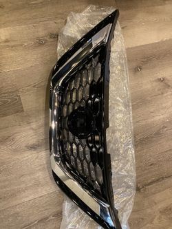 Nissan Front Bumper Grill