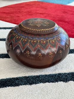 Hand painted decor