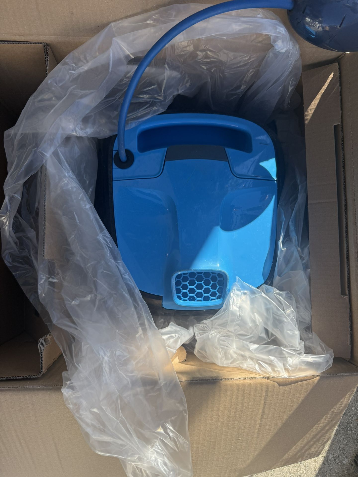 Maytronics Pool Vacuum