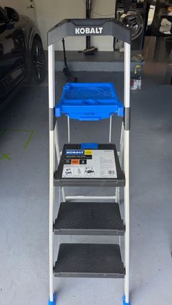 Kobalt 3-Step Aluminum Foldable Step Stool