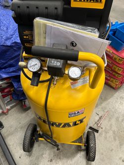 New Dewalt 30 Gallon Air Compressor and Hose Reel with hose