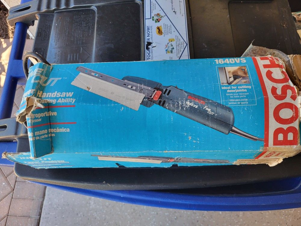 Bosch 1640 Fine Cut Jamb Saw